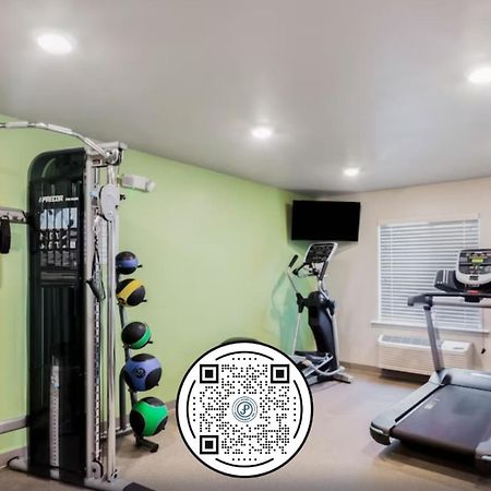 Woodspring Suites Indianapolis Castleton Экстерьер фото